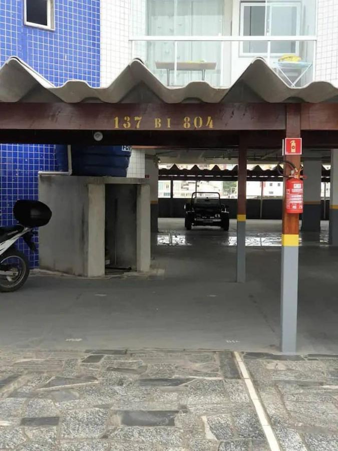 Apartment Em